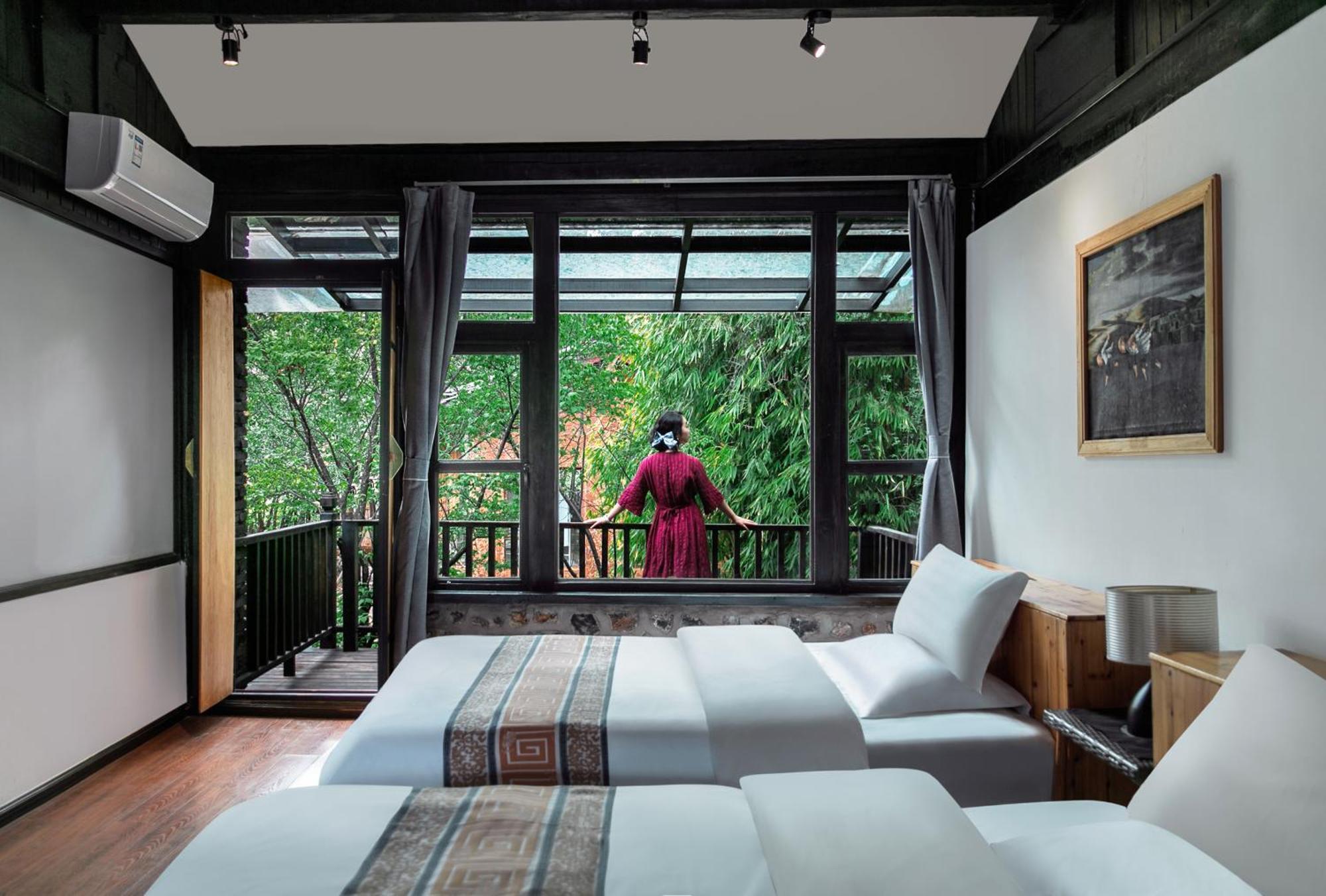 Adonis Inn Lijiang ลี่เจียง ภายนอก รูปภาพ